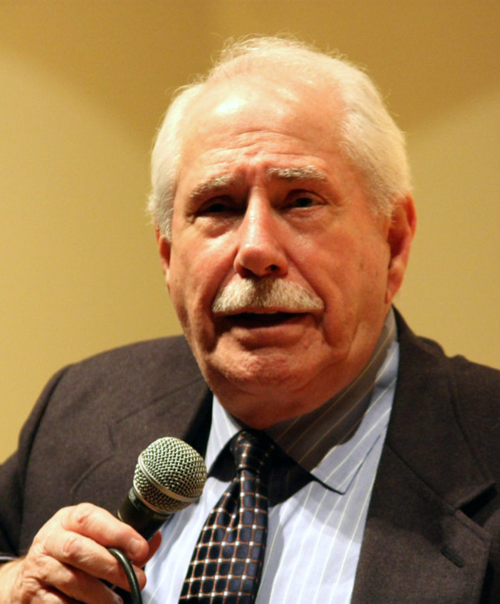 Image of Mike Gravel via "Gage Skidmore" on Flickr.